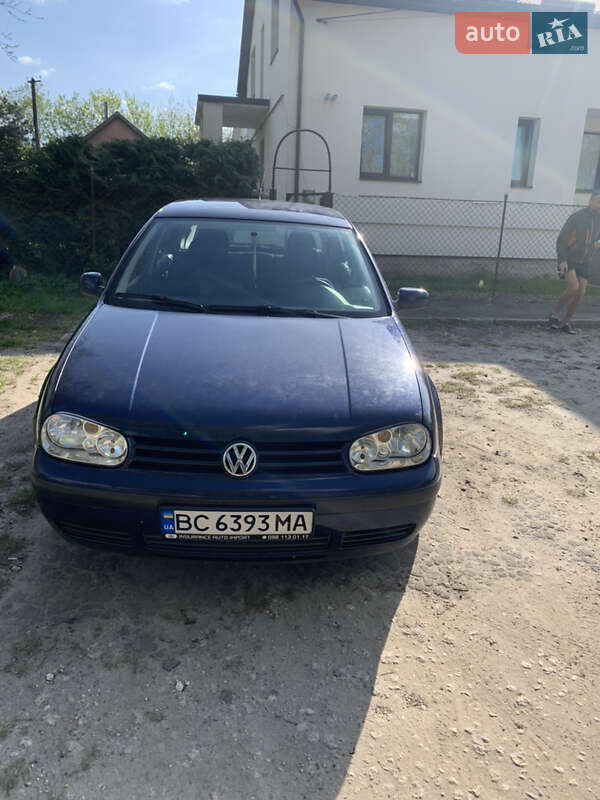 Хэтчбек Volkswagen Golf 2000 в Львове
