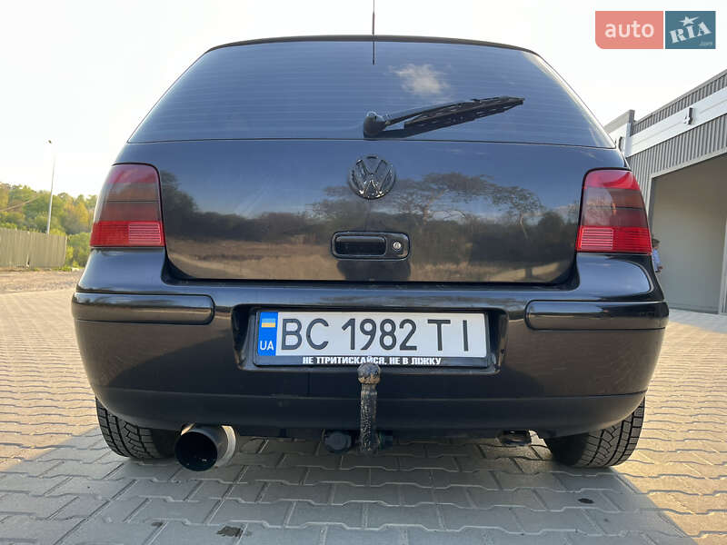 Хетчбек Volkswagen Golf 2000 в Львові