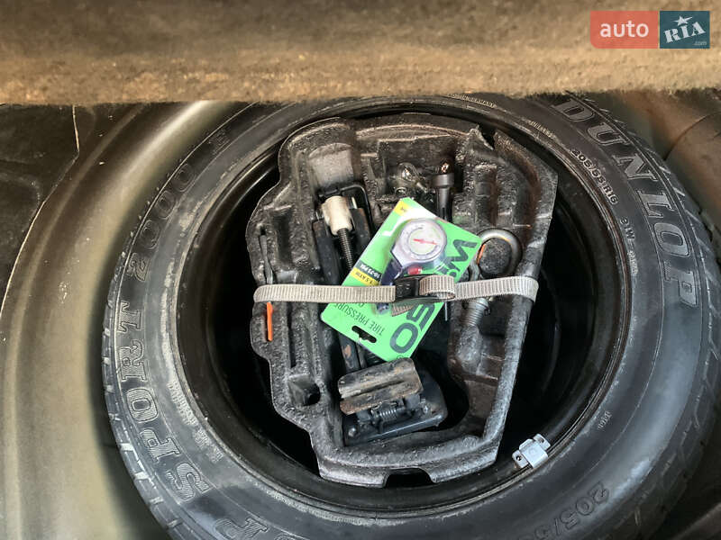 Хэтчбек Volkswagen Golf 2001 в Тернополе