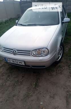 Хэтчбек Volkswagen Golf 2003 в Харькове