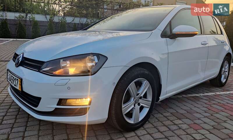 Хетчбек Volkswagen Golf 2013 в Мукачевому