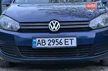 Универсал Volkswagen Golf 2010 в Казатине