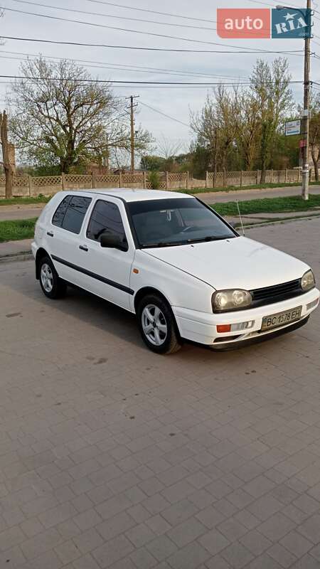Хетчбек Volkswagen Golf 1997 в Львові