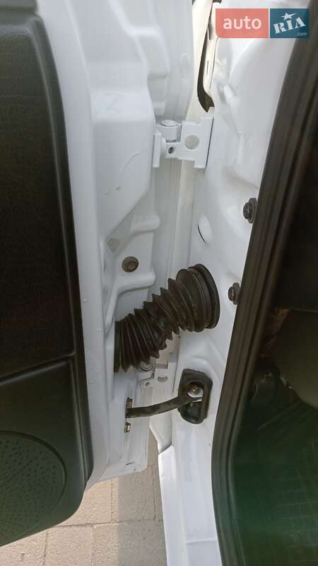 Хетчбек Volkswagen Golf 1997 в Львові