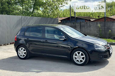 Хэтчбек Volkswagen Golf 2008 в Киеве