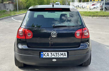 Хэтчбек Volkswagen Golf 2008 в Киеве