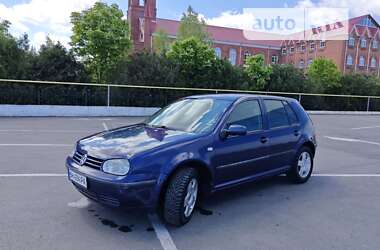 Хетчбек Volkswagen Golf 2001 в Білгороді-Дністровському