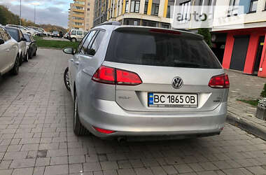 Універсал Volkswagen Golf 2013 в Вінниці