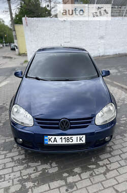 Хетчбек Volkswagen Golf 2006 в Києві