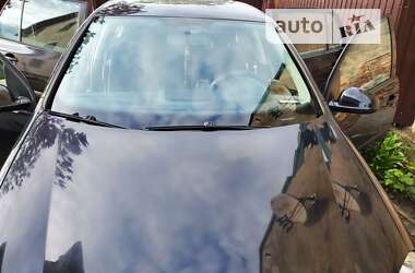 Хэтчбек Volkswagen Golf 2005 в 