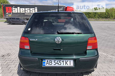 Хэтчбек Volkswagen Golf 2000 в Летичеве
