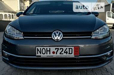 Хэтчбек Volkswagen Golf 2019 в Черновцах