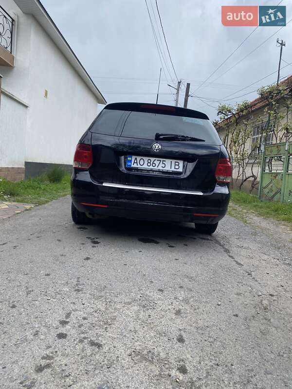 Универсал Volkswagen Golf 2007 в Мукачево