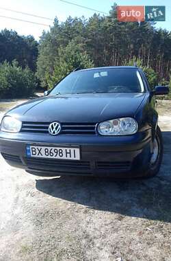 Универсал Volkswagen Golf 2002 в Славуте