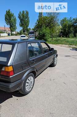 Хэтчбек Volkswagen Golf 1991 в Запорожье