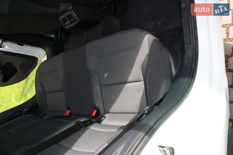 Универсал Volkswagen Golf 2017 в Кропивницком фото 9 Универсал Volkswagen Golf 2017 в Кропивницком