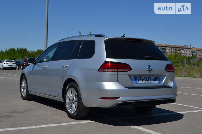 Універсал Volkswagen Golf 2019 в Дубні