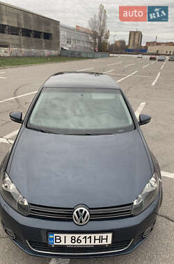 Хэтчбек Volkswagen Golf 2011 в Полтаве