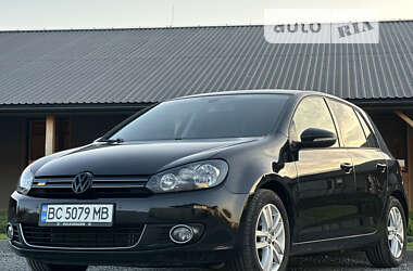 Хетчбек Volkswagen Golf 2012 в Дрогобичі