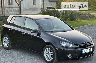 Хетчбек Volkswagen Golf 2012 в Дрогобичі