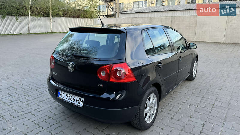 Хэтчбек Volkswagen Golf 2007 в Луцке фото 4 Хэтчбек Volkswagen Golf 2007 в Луцке