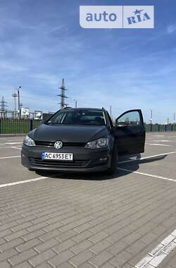 Универсал Volkswagen Golf 2014 в Нововолынске