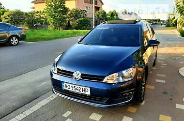 Универсал Volkswagen Golf 2016 в Ужгороде