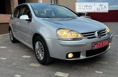 Хэтчбек Volkswagen Golf 2007 в Калуше