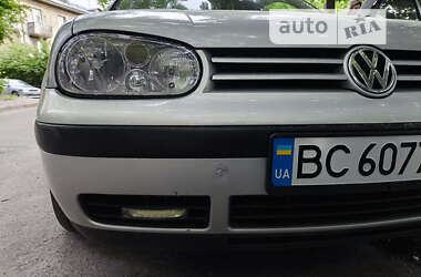 Хетчбек Volkswagen Golf 1999 в Львові