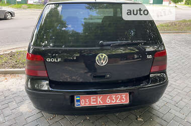 Хетчбек Volkswagen Golf 2000 в Луцьку