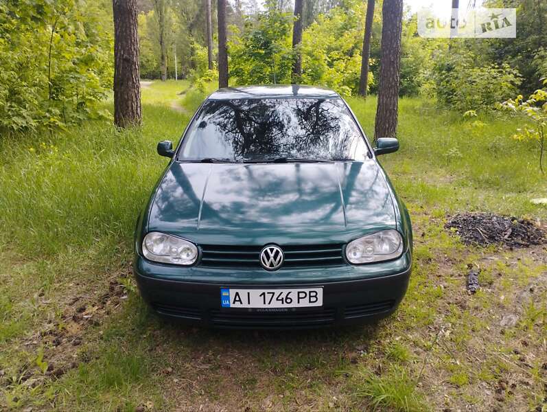 Хэтчбек Volkswagen Golf 1998 в Чернигове