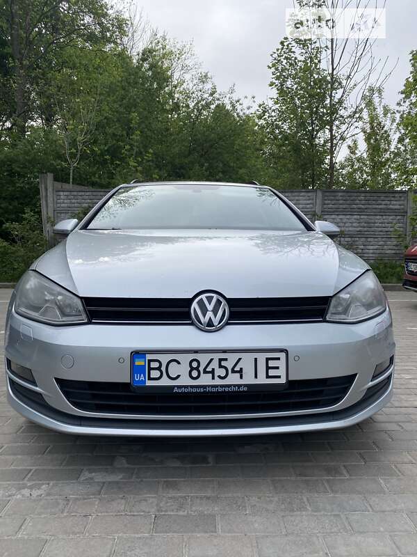 Универсал Volkswagen Golf 2014 в Львове