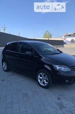 Хэтчбек Volkswagen Golf 2007 в Вознесенске