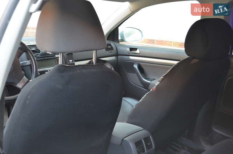 Универсал Volkswagen Golf 2008 в Сокирянах