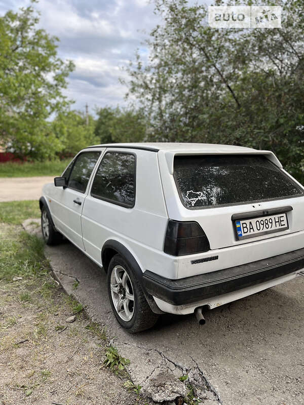 Хэтчбек Volkswagen Golf 1987 в Кропивницком