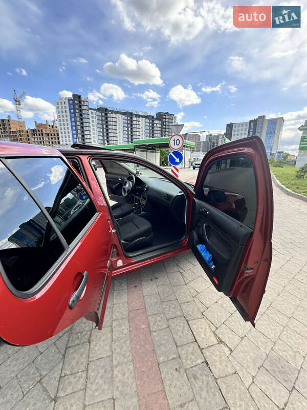 Хэтчбек Volkswagen Golf 1999 в Ивано-Франковске