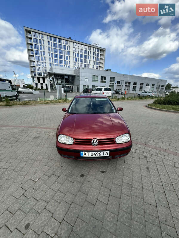 Хэтчбек Volkswagen Golf 1999 в Ивано-Франковске