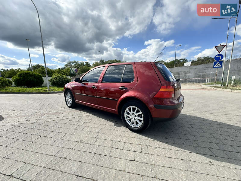 Хэтчбек Volkswagen Golf 1999 в Ивано-Франковске