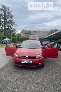 Универсал Volkswagen Golf 2011 в Черновцах