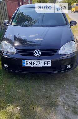 Хэтчбек Volkswagen Golf 2006 в Шостке