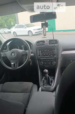 Универсал Volkswagen Golf 2010 в Хмельницком