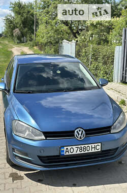 Хэтчбек Volkswagen Golf 2013 в Львове