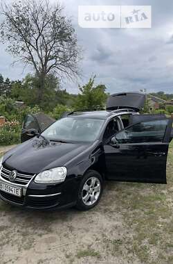 Универсал Volkswagen Golf 2008 в Новых Санжарах