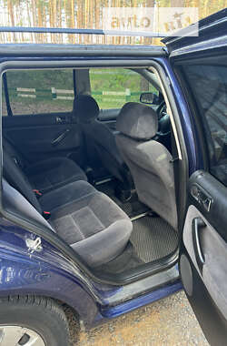 Универсал Volkswagen Golf 2000 в 