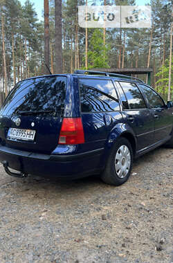 Универсал Volkswagen Golf 2000 в 