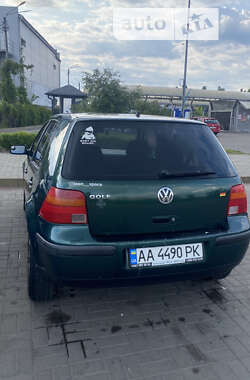 Хетчбек Volkswagen Golf 1999 в Києві