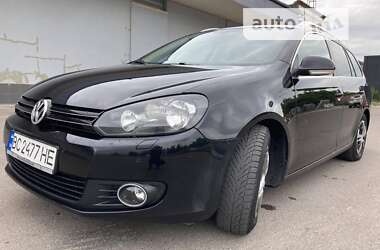 Универсал Volkswagen Golf 2011 в Львове