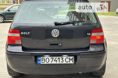 Хэтчбек Volkswagen Golf 2003 в Хмельницком