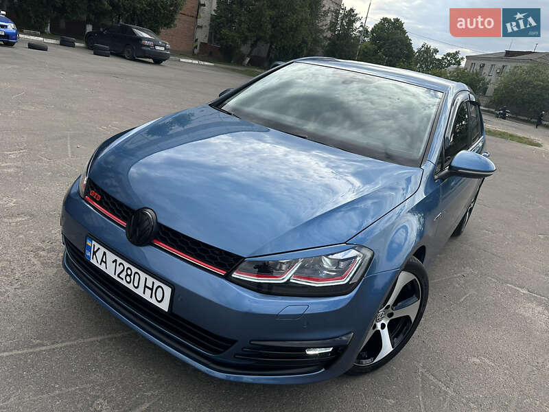 Volkswagen Golf 2013 Volkswagen Golf 2013