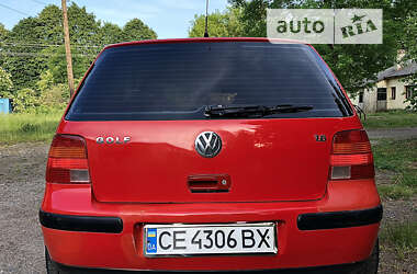 Хэтчбек Volkswagen Golf 1998 в Глыбокой